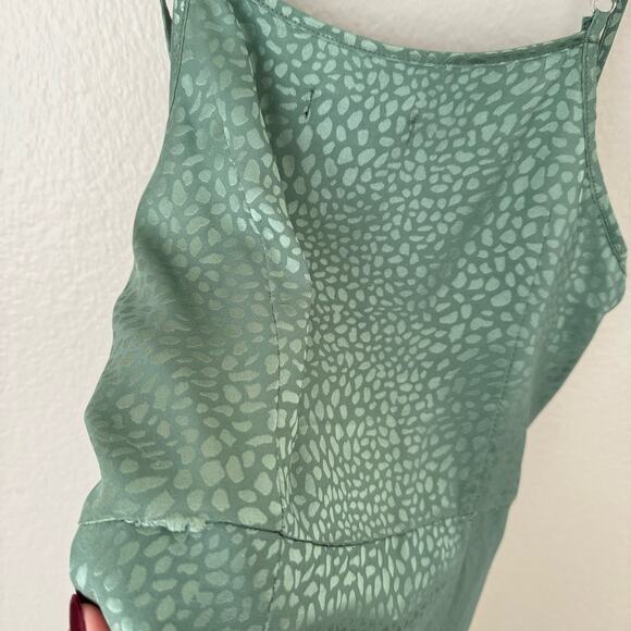 Lulu's Women's Green Midi Dress Cowl Neck Slit Satin Cheetah Print Size Small - Picture 12 of 12